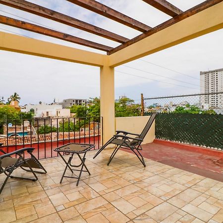 Hostal En El Centro Lakiwa Mazatlan Ngoại thất bức ảnh